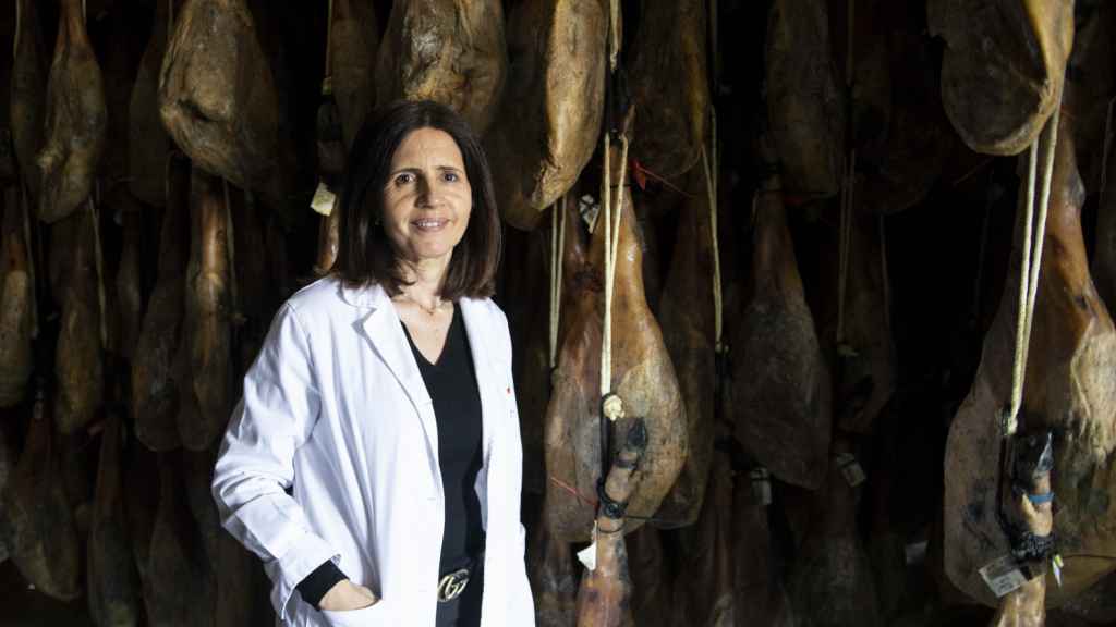 Chus, la hermana mayor, es la directora general de Ibéricos Torreón.