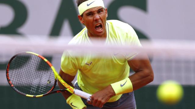 Rafael Nadal tras servir un punto