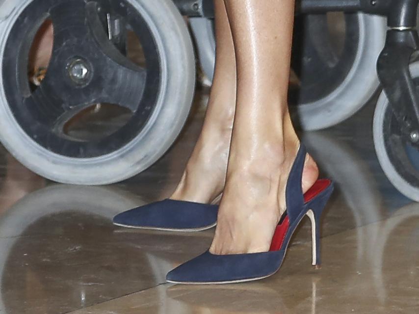 Detalle de los tacones de Magrit que ha lucido la reina Letizia.