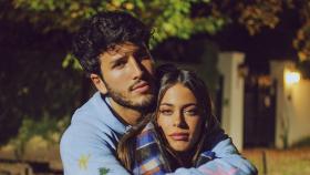 Sebastián Yatra y Tini Stoessel se han visto obligados a confirmar su relación.