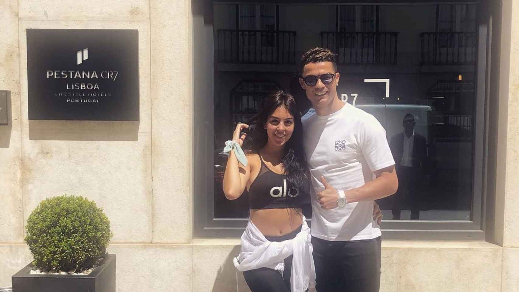 Cristiano Ronaldo y Georgina Rodríguez en el Hotel Pestana de Lisboa, propiedad del futbolista.