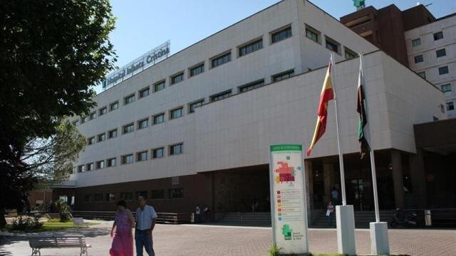 Los hechos se produjeron en el Hospital de Badajoz, cuando ingresó la mujer, de 63 años. Foto: Europa Press.