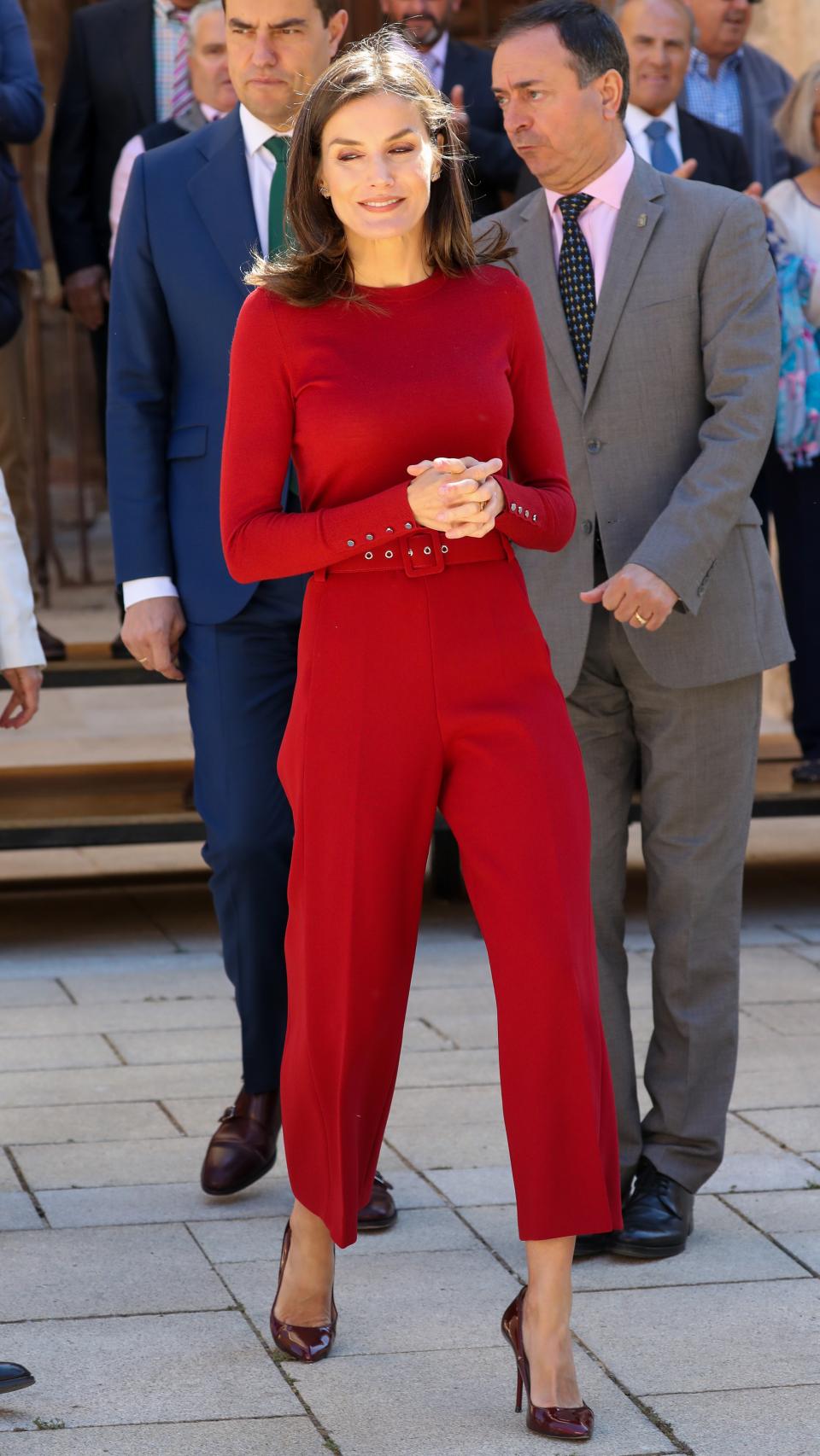 La reina, muy sonriente en el acto de este miércoles.