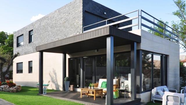 Exterior de una vivienda Cube