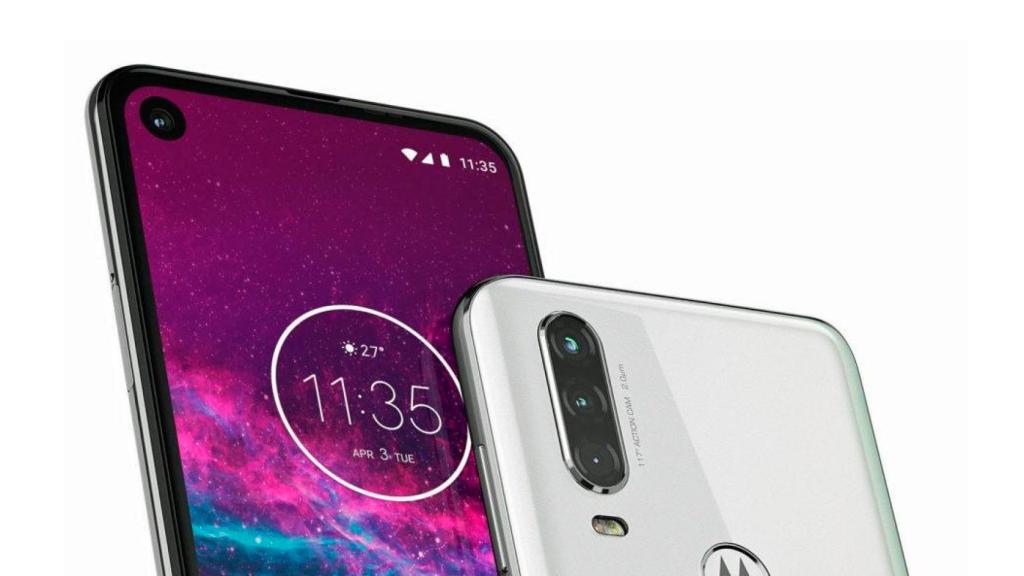 Este es el Motorola One Action: triple cámara trasera y pantalla perforada