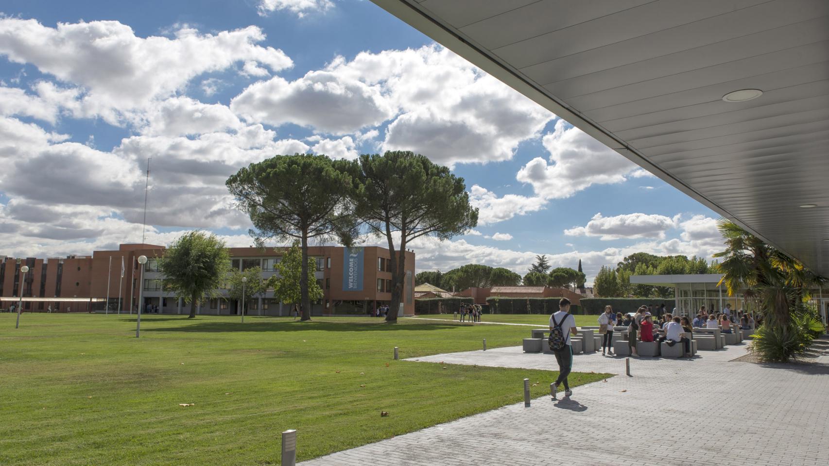 Universidad Camilo José Cela de Madrid.