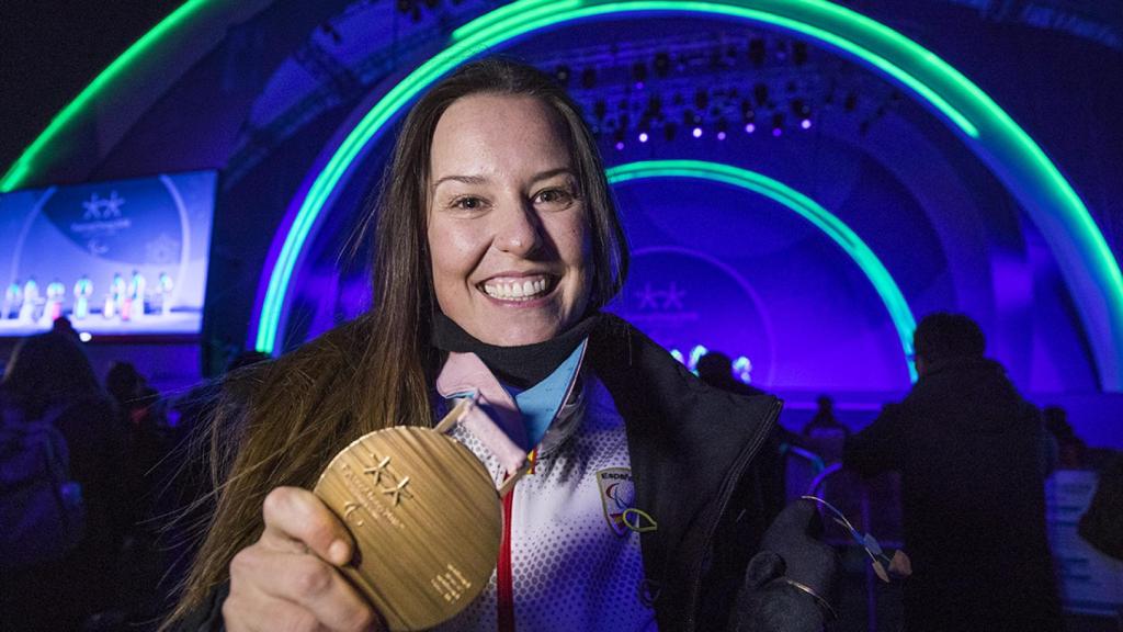 Astrid Fina y su medalla de bronce en los Juegos Paralímpicos de Pyeongchang 2018