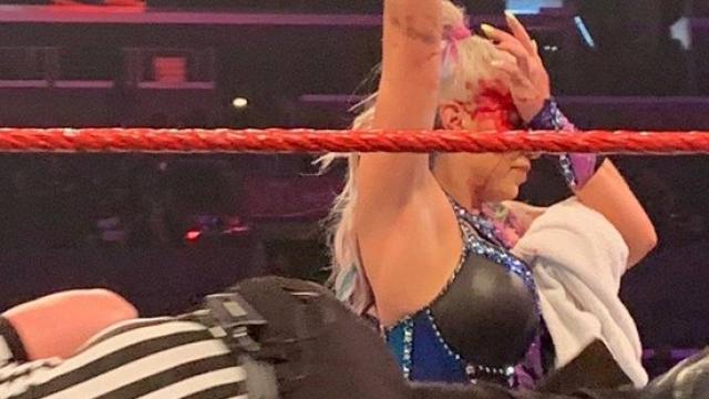 La sangrienta lesión de Dana Brooke