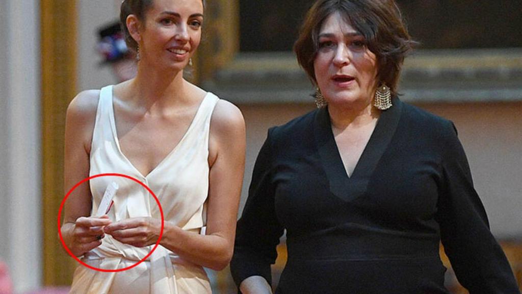 Rose Hanbury en la cena de gala en honor a Donald Trump sin alianza de casada.