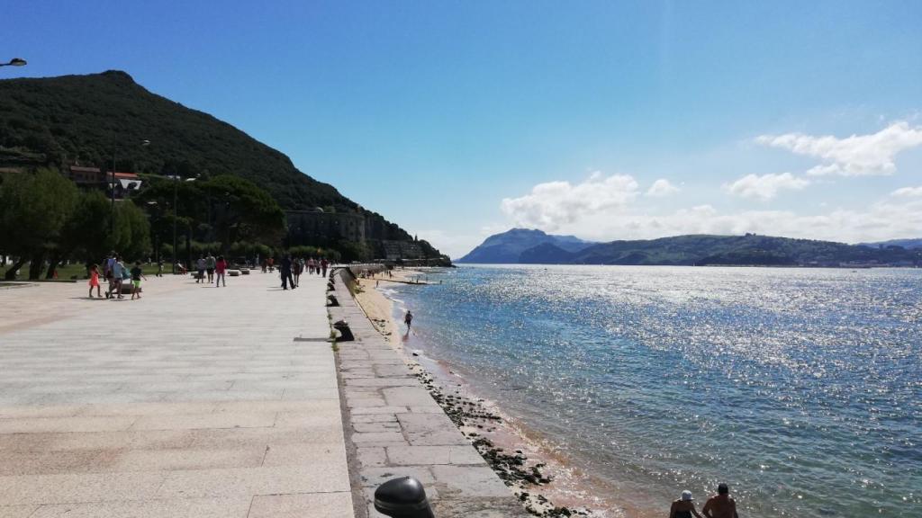 Paseo marítimo de Santoña