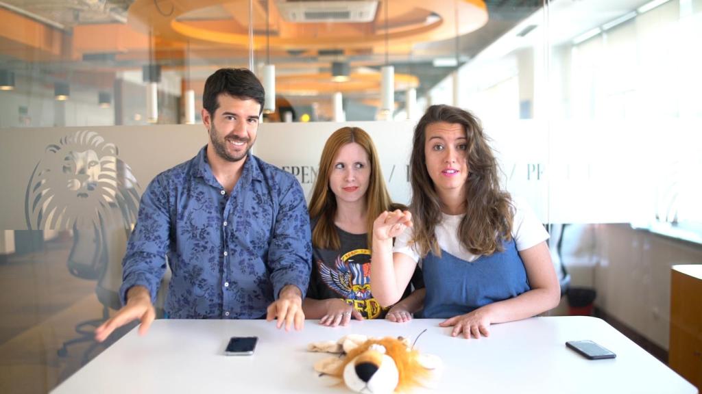 Raúl Rodríguez, Ane Olabarrieta y Cristina Rodrigo.