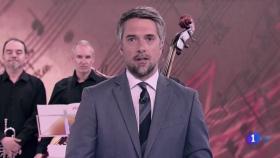 El Coro y Orquesta de RTVE interpreta la sintonía del ‘Telediario’