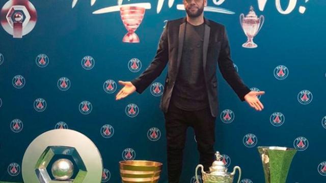 Dani Alves se despide del PSG