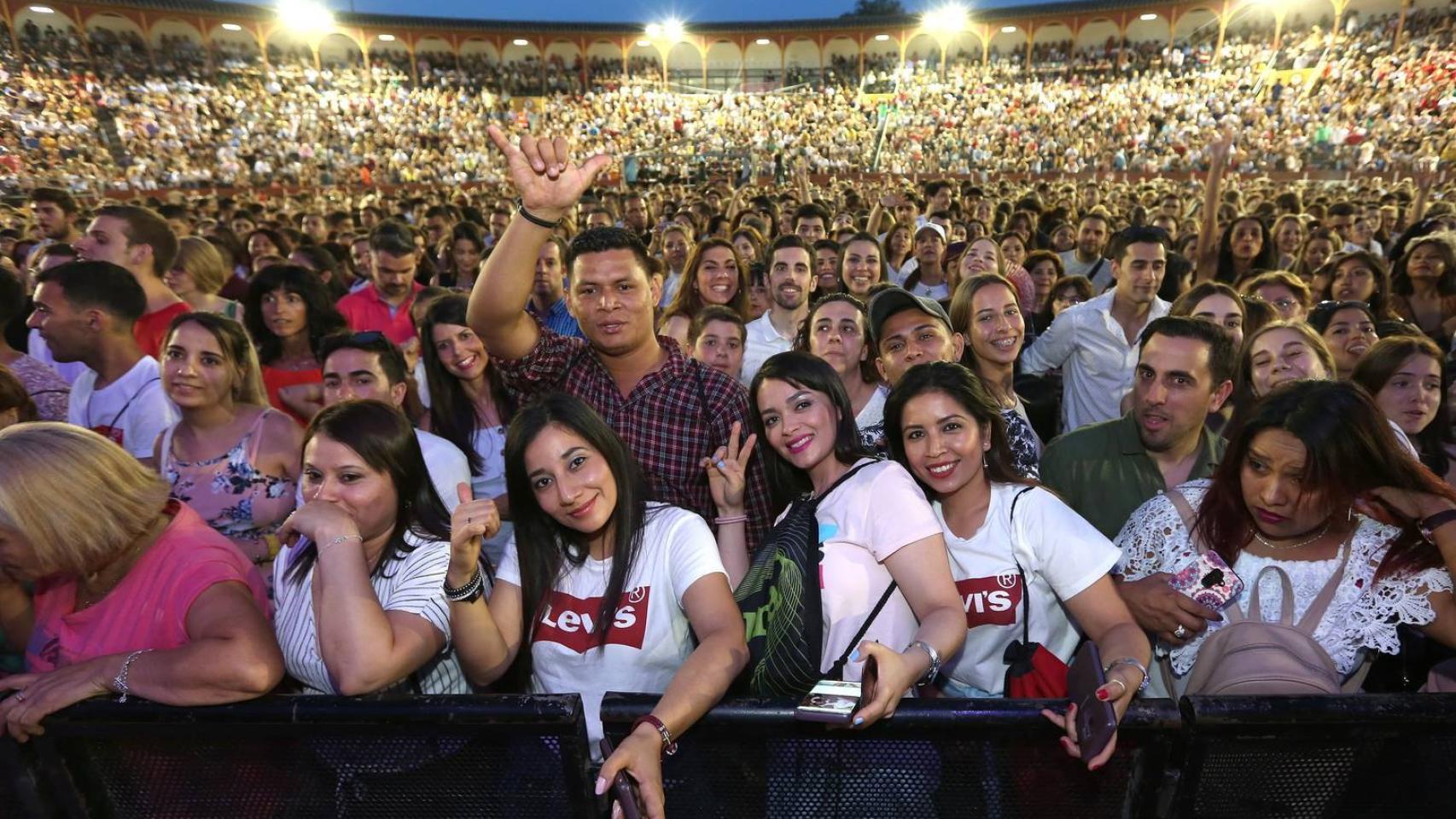 El concierto de Luis Fonsi en la Plaza de Toros de Toledo registró un gran lleno. Foto: Óscar Huertas