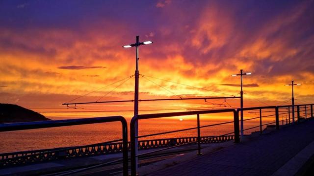 Arde A Coruña: el espectacular atardecer de ayer, en imágenes