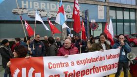 Unos 100 trabajadores de Teleperformance podrían perder su empleo en A Coruña