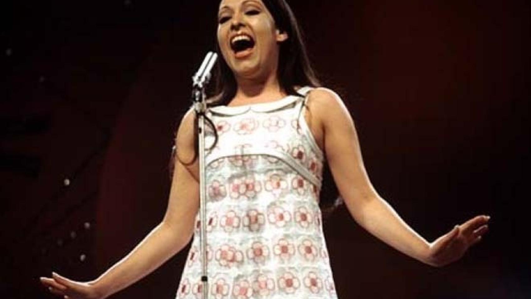 Massiel en Eurovisión en 1968 cantando el 'La, la, la'