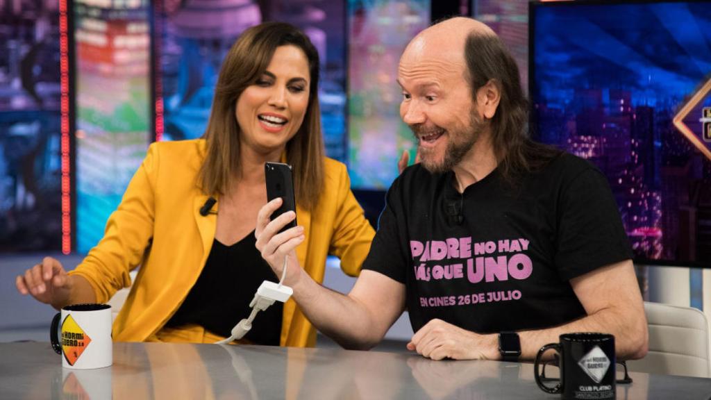 Toni Acosta y Santiago Segura, en 'El Hormiguero'.