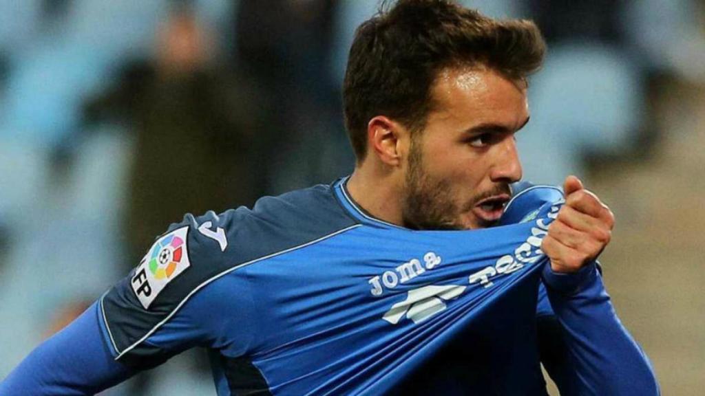 Pedro León, en un partido con el Getafe