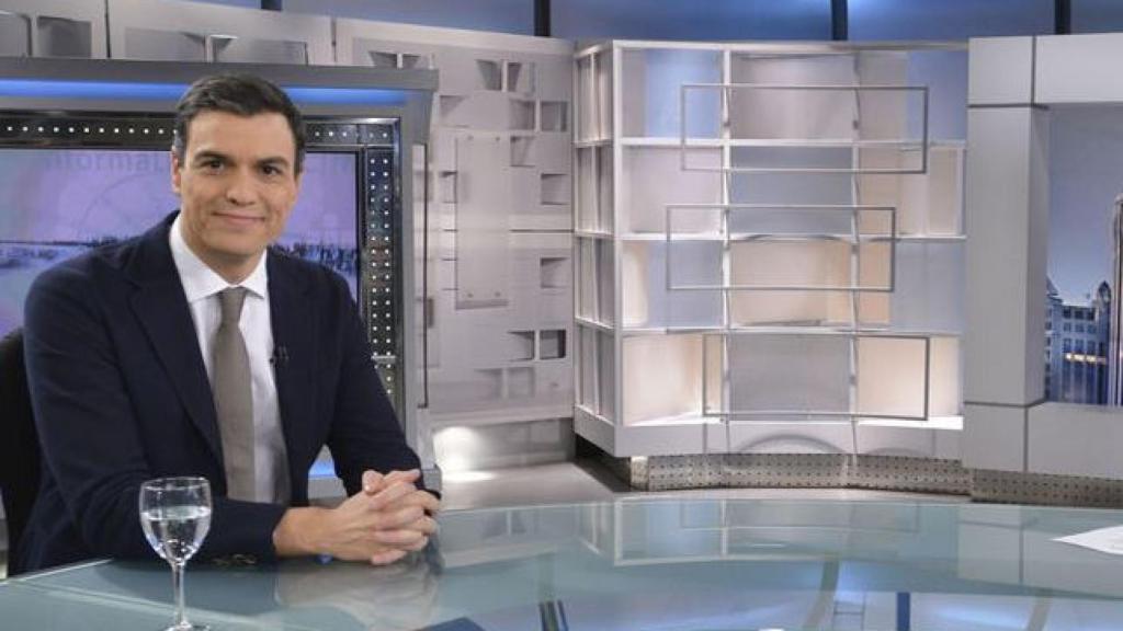 Pedro Sánchez en el plató de Telecinco