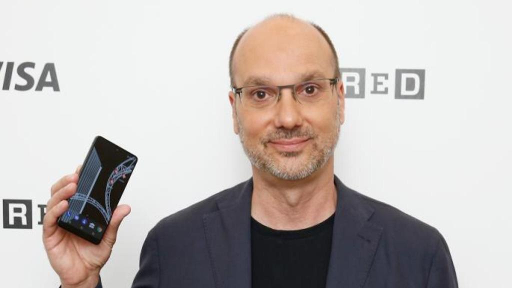 Andy Rubin fue despedido de Google por abusar sexualmente de  una compañera.