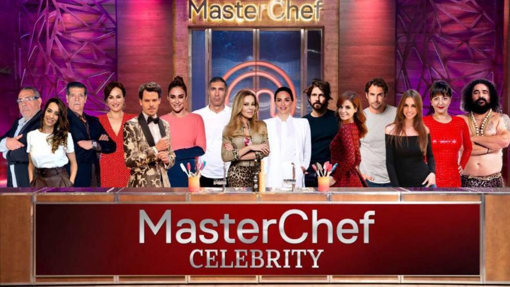 Ana Obregón y Tamara Falcó junto a todos sus compañeros de  'MasterChef Celebrity'.