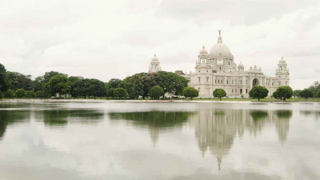 El Victoria Memoria, reminiscencias de la época colonial de Calcuta.