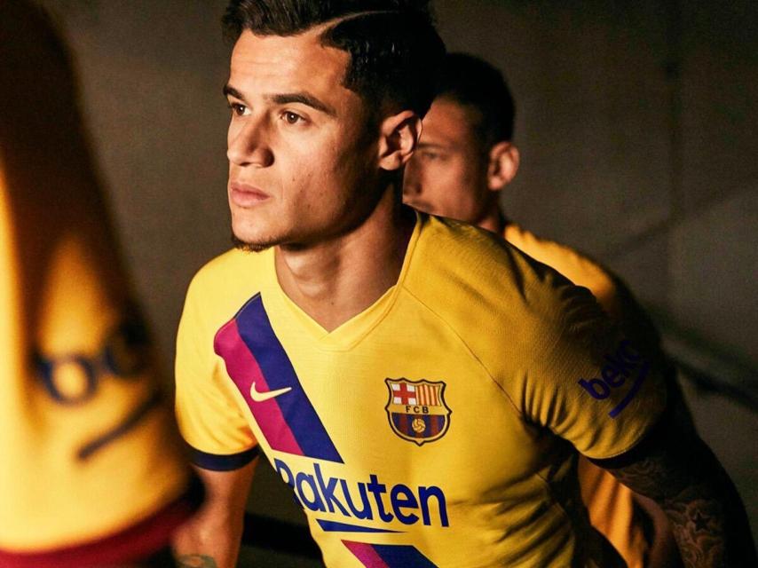 Coutinho, con la nueva camiseta del Barcelona