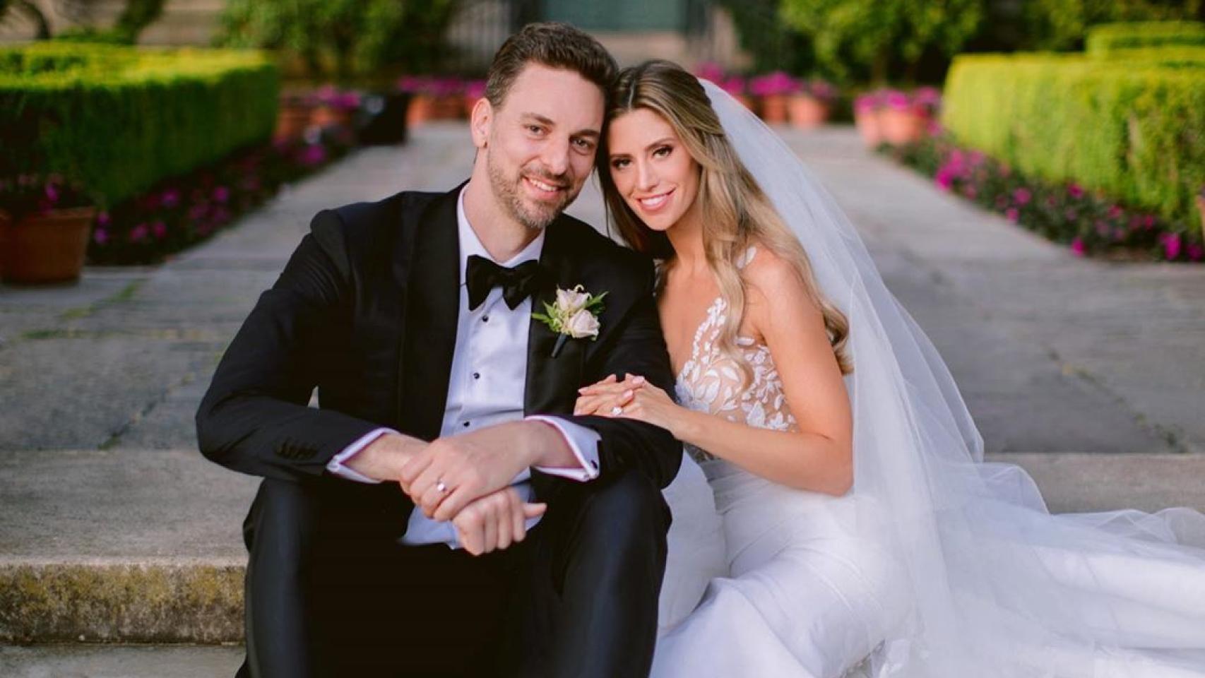 Pau Gasol y Cat McDonnell ya son marido y mujer.