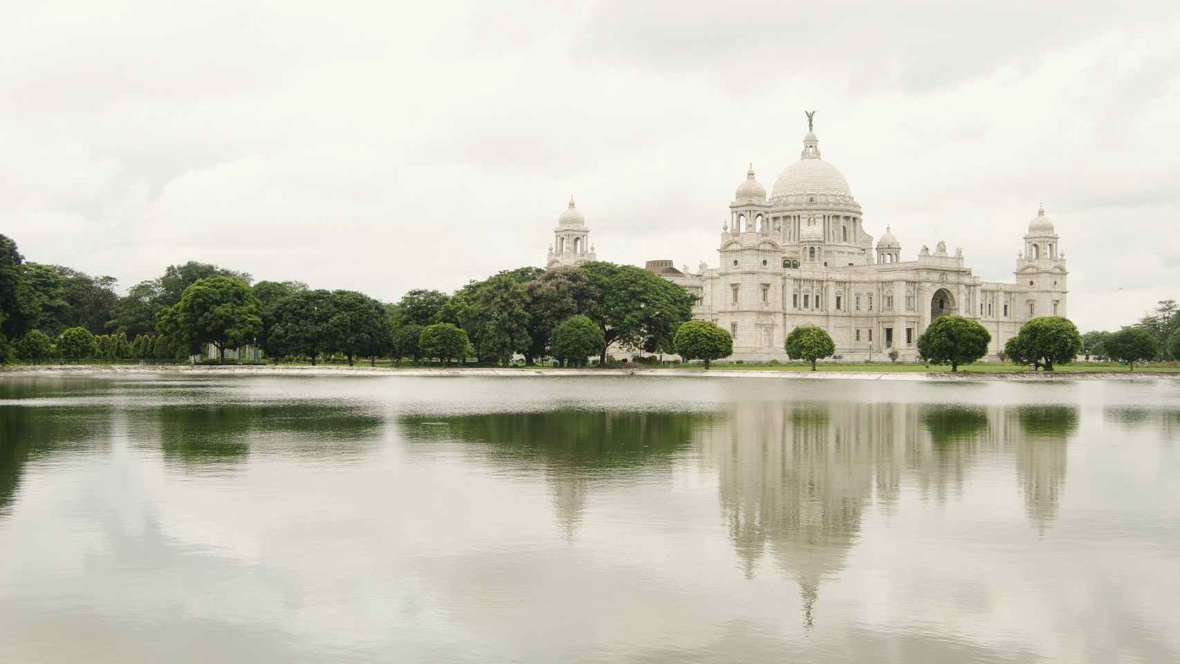 El Victoria Memoria, reminiscencias de la época colonial de Calcuta.