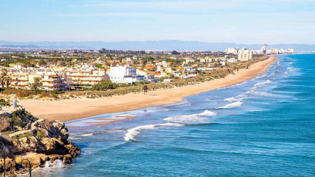 La Playa Dosel, uno de los paraísos de Cullera, donde murió Alejandro.