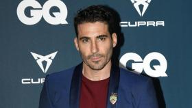 Miguel Ángel Silvestre en la fiesta de los premios GQ.