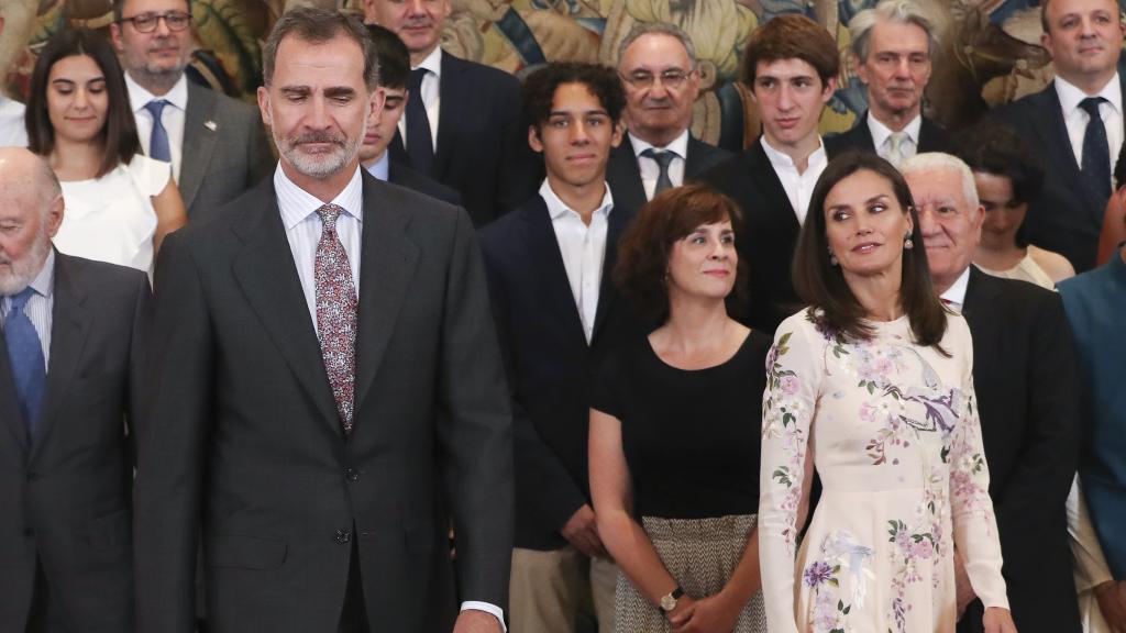 Felipe y Letizia, al finalizar la Audiencia con el Patronato de la Fundación Comité Español de los Colegios del Mundo Unido.