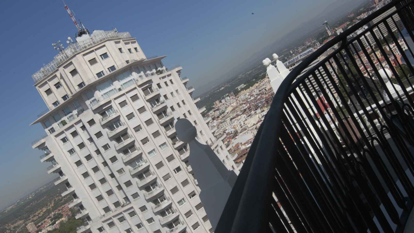 Imagen tomada en el ático del hotel RIU Plaza España.