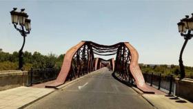 Celebrado meme de la ola de calor en Talavera y el puente de Hierro derretido