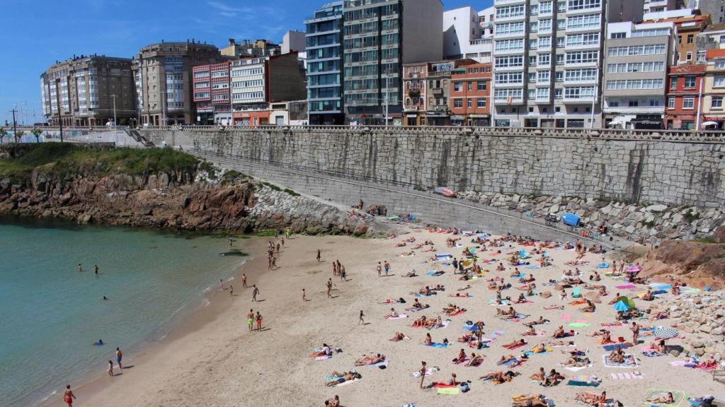 Calor y sol este primer fin de semana veraniego en A Coruña