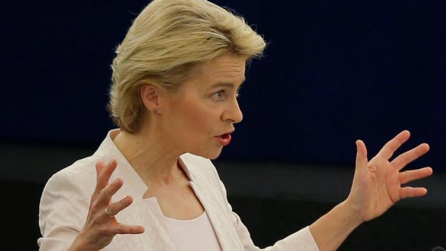 La candidata a la Comisión, Ursula von der Leyen, durante su discurso de investidura