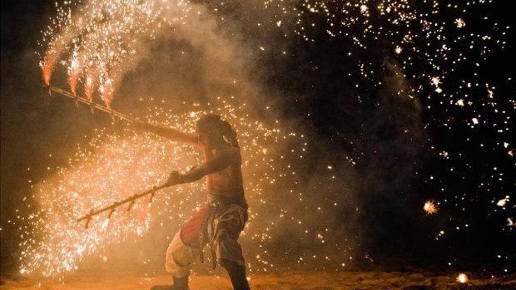 Corcubión se prepara para un fin de semana de fiesta en el Mercado Medieval