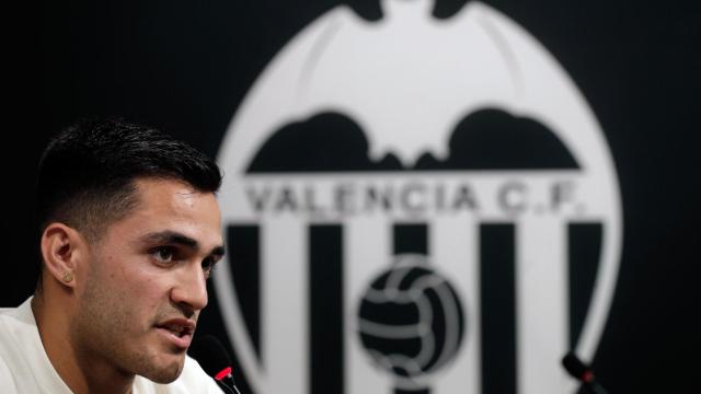 Maxi Gómez, en su presentación con el Valencia