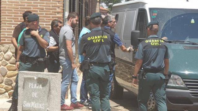 Momento de la detención del alcalde de Fontanar en 2019.