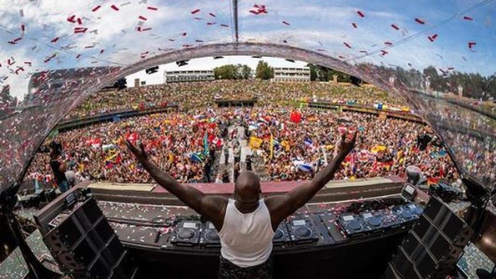 Shaquille O'Neal en Tomorrowland