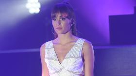 Aitana Ocaña en uno de sus conciertos por España.