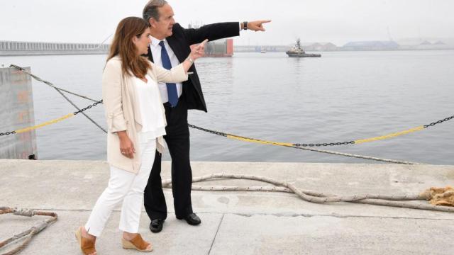 Enrique Losada e Inés Rey se reunieron este martes