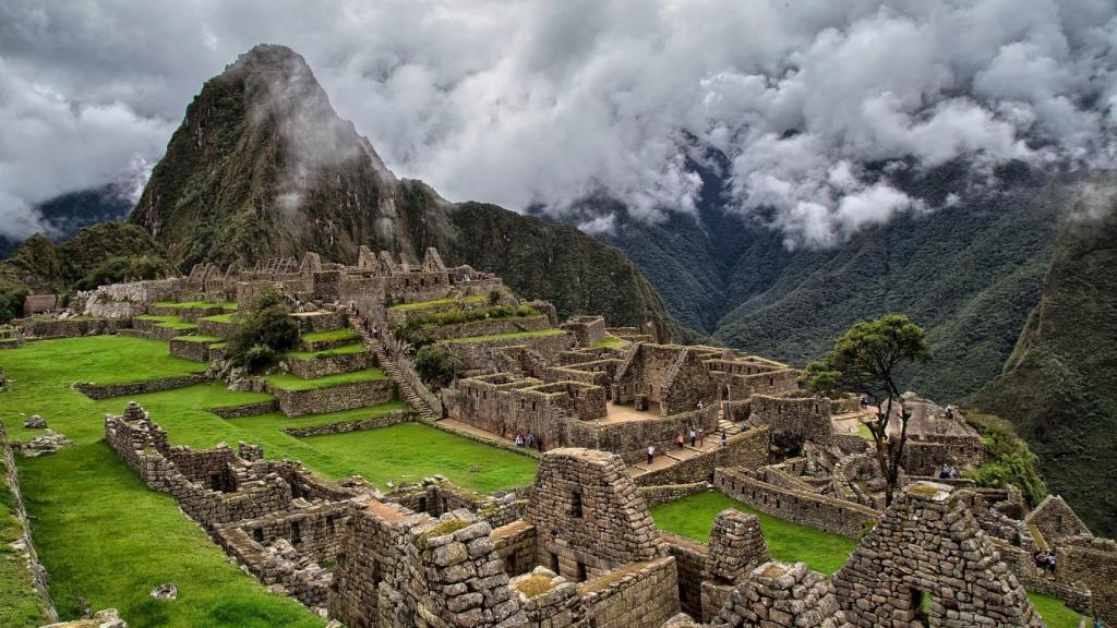 Vista parcial de Machu Picchu