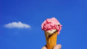 El mito de que el helado es digestivo.