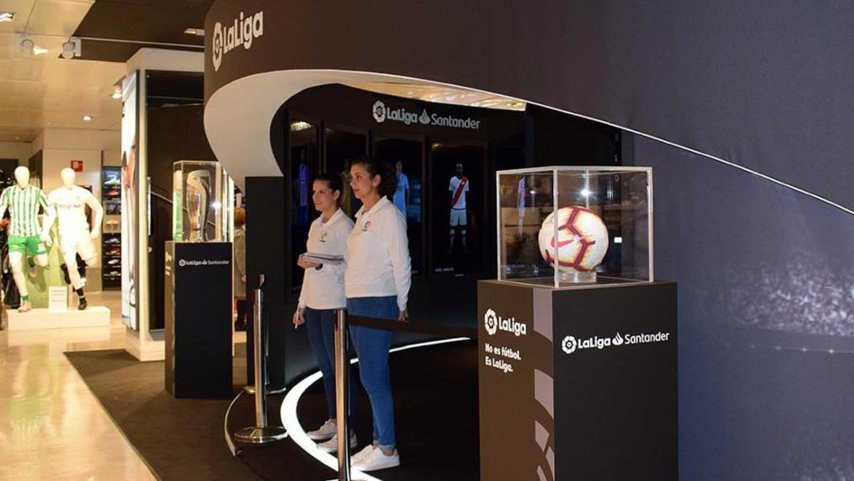 Córner de LaLiga en El Corte Inglés.