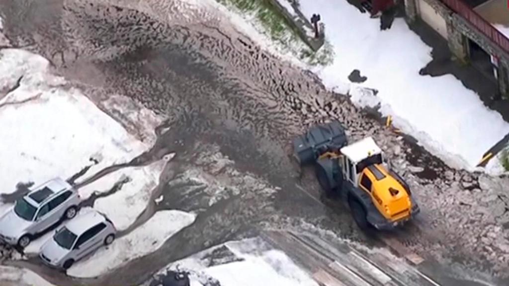 Estado de la carretera de subida al puerto de Tignes