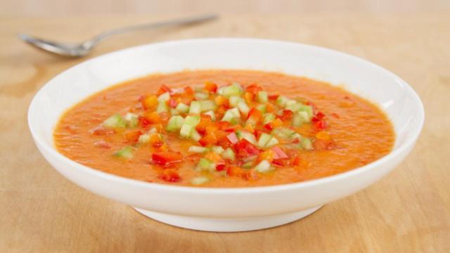 El gazpacho puede no ser saludable si se toma cuando no se debe.