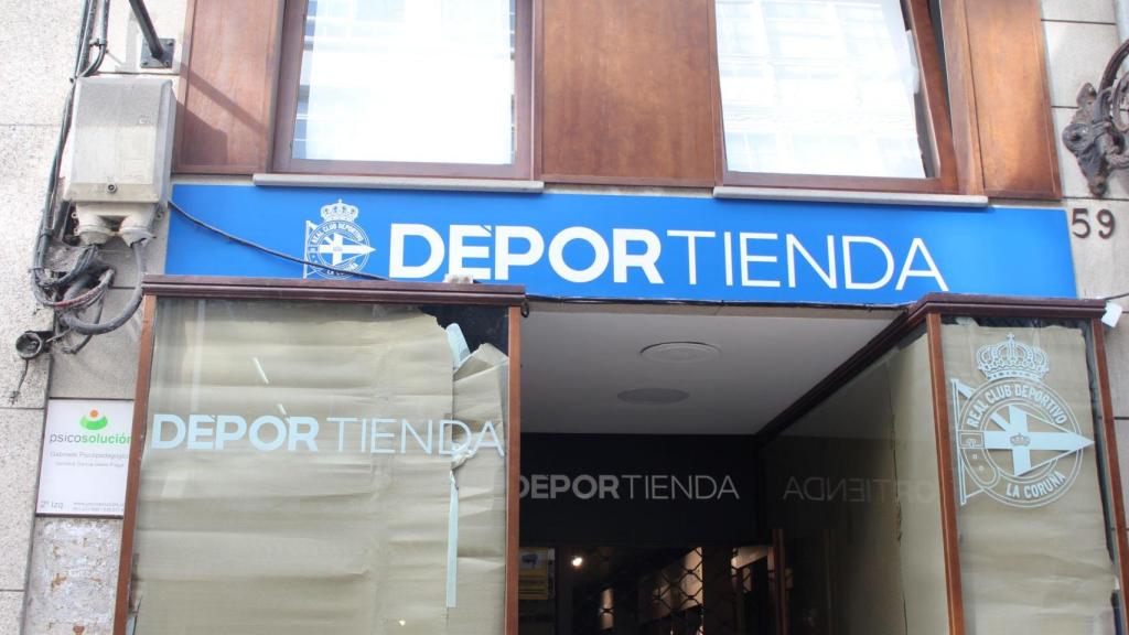 El Dépor abre mañana una tienda en la calle Real de A Coruña