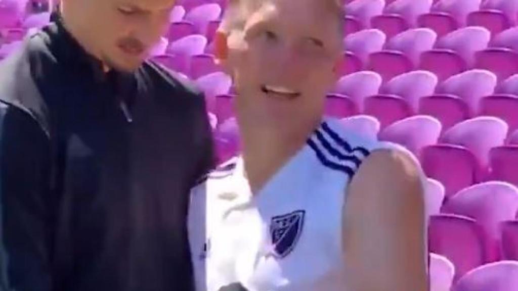 Ibrahimovic y Schweinsteiger se reencuentran